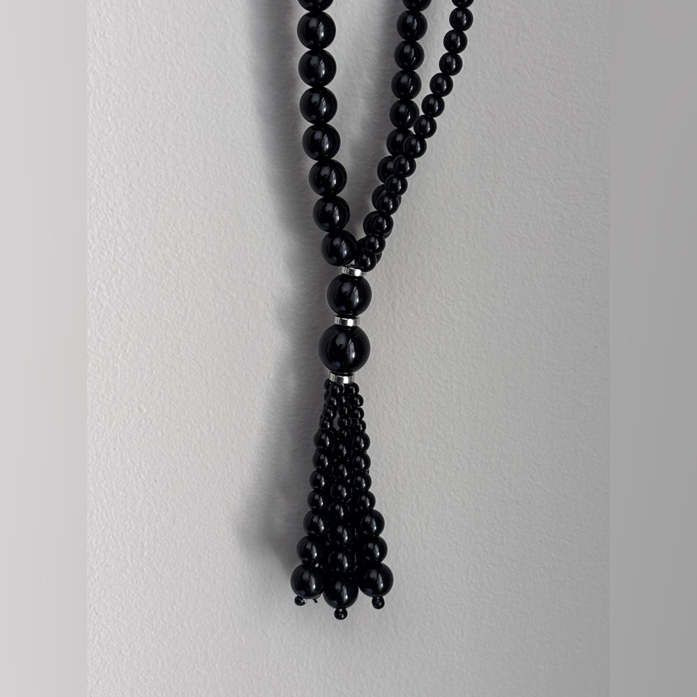 Elegant Venice Opera tasseled Black Necklace - Picture 4 of 10